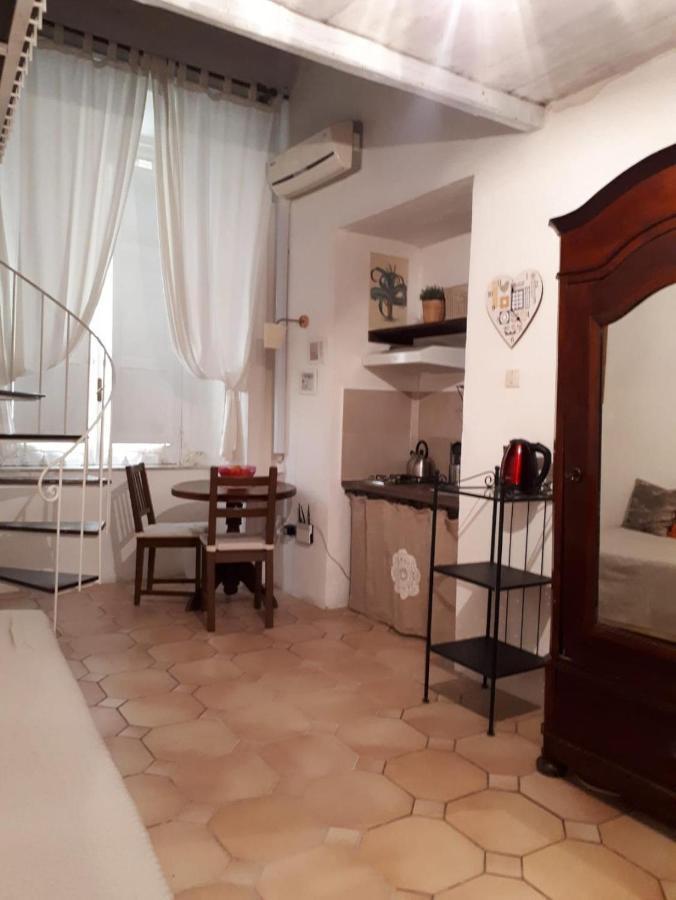 Homestay Foresteria Delle Arti Old Town Naples