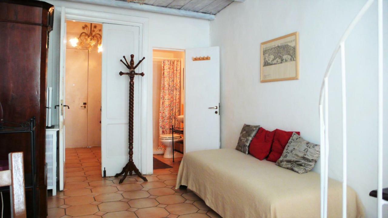 Foresteria Delle Arti Old Town Homestay Naples